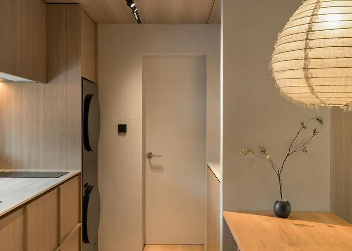 Lighthouse 249 Ddp Dongdaemun *
